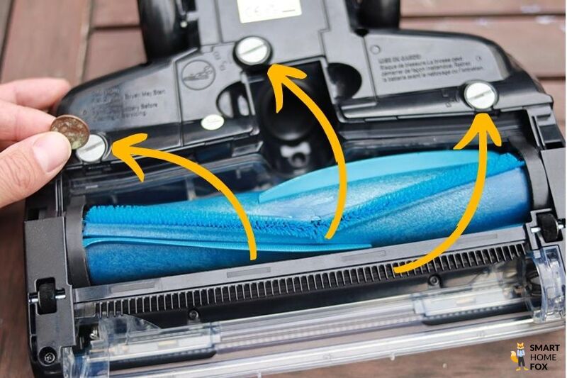 Man sieht die Ösen zum Entnehmen des Gleitpads.